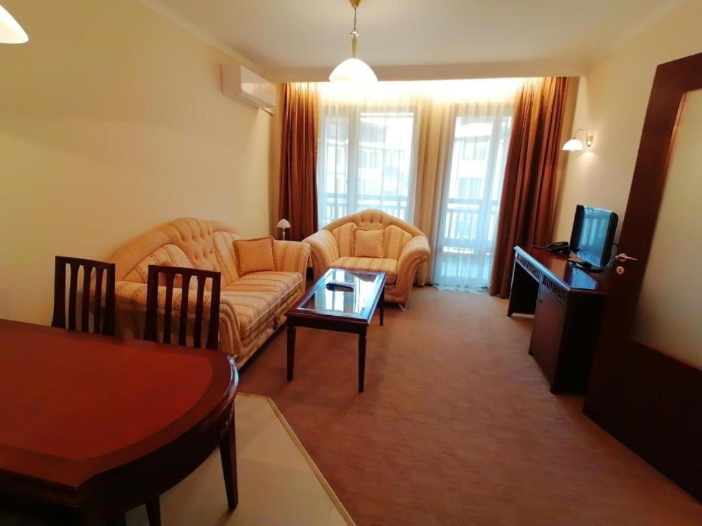 Downtown Luxury Private Apartments Банско Экстерьер фото